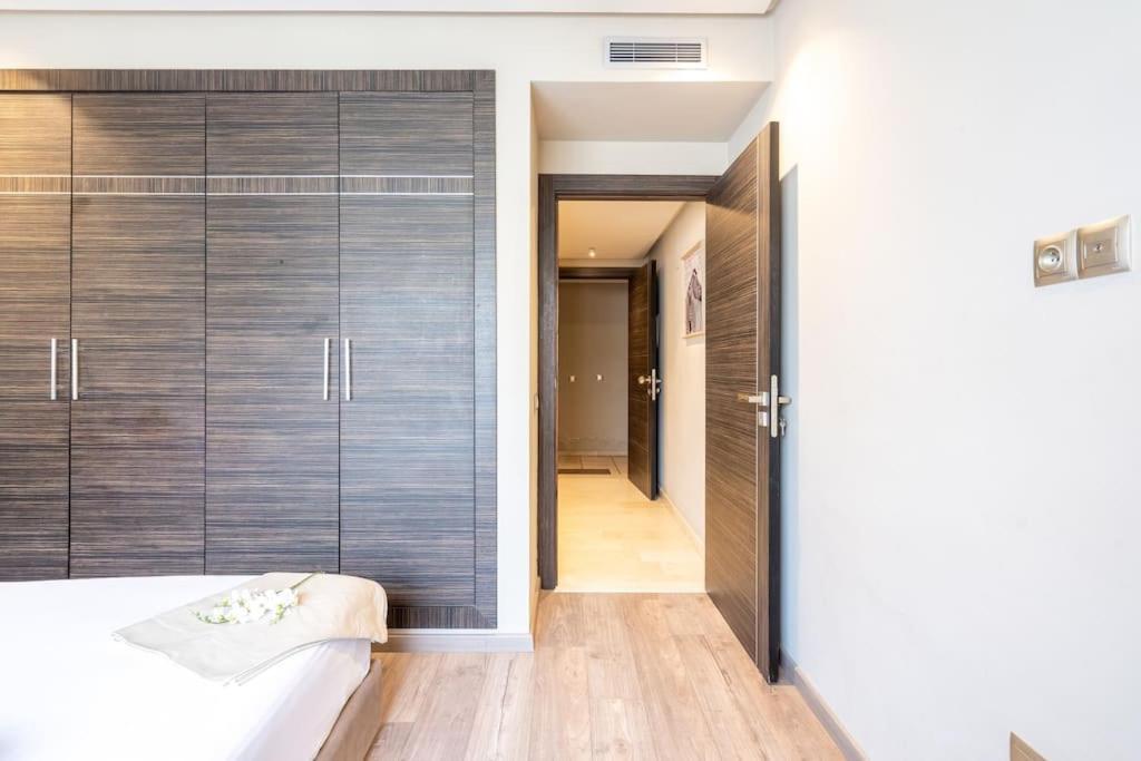 Ferienwohnung #56 Maarif Racine Urban Massira Near Twin Center Casablanca Exterior foto